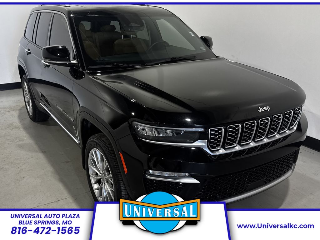 Diamond Black Crystal Pearlcoat 2022 Jeep Grand Cherokee SUV / Crossover Four-Wheel Drive 8-Speed Automatic
