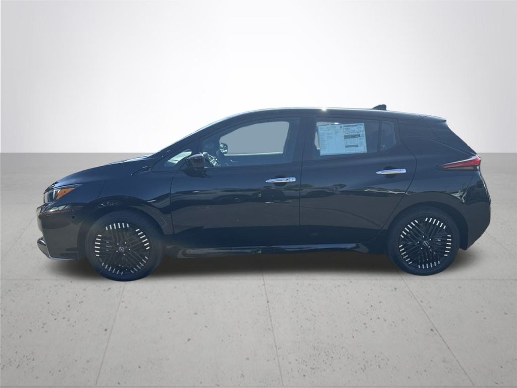 2025 Nissan Leaf SV Plus