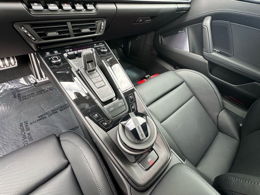 Thumbnail: 2026 Porsche 911 - 29