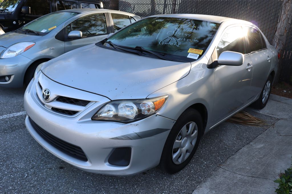 2011 Toyota Corolla LE 2