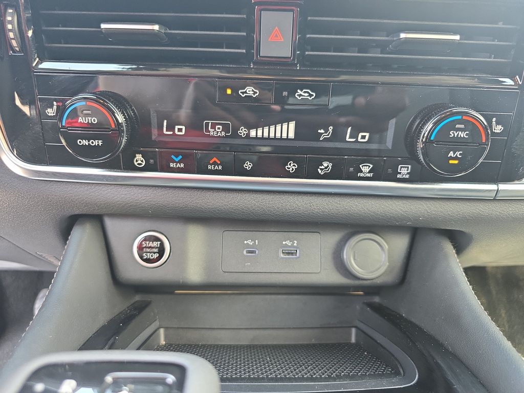 Used 2023 Nissan Rogue SUV