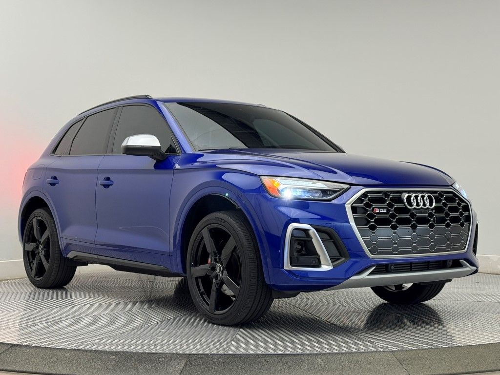 2022 Audi SQ5 Premium Plus 2
