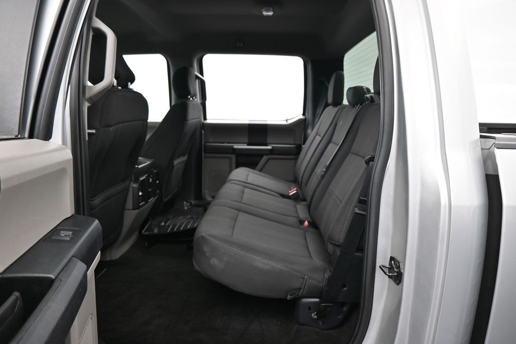 Used 2019 Ingot Silver Ford XL image 28