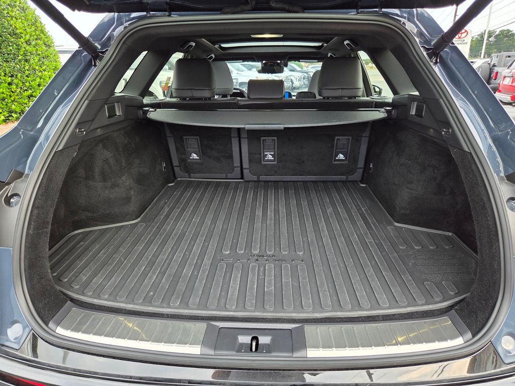 Used 2025 Toyota Crown Signia SUV