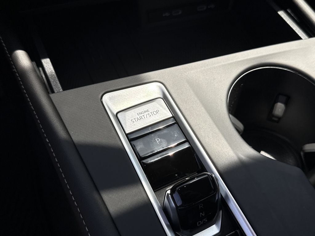 2026 Volkswagen Atlas 2.0T SE White at DeMontrond Auto Country