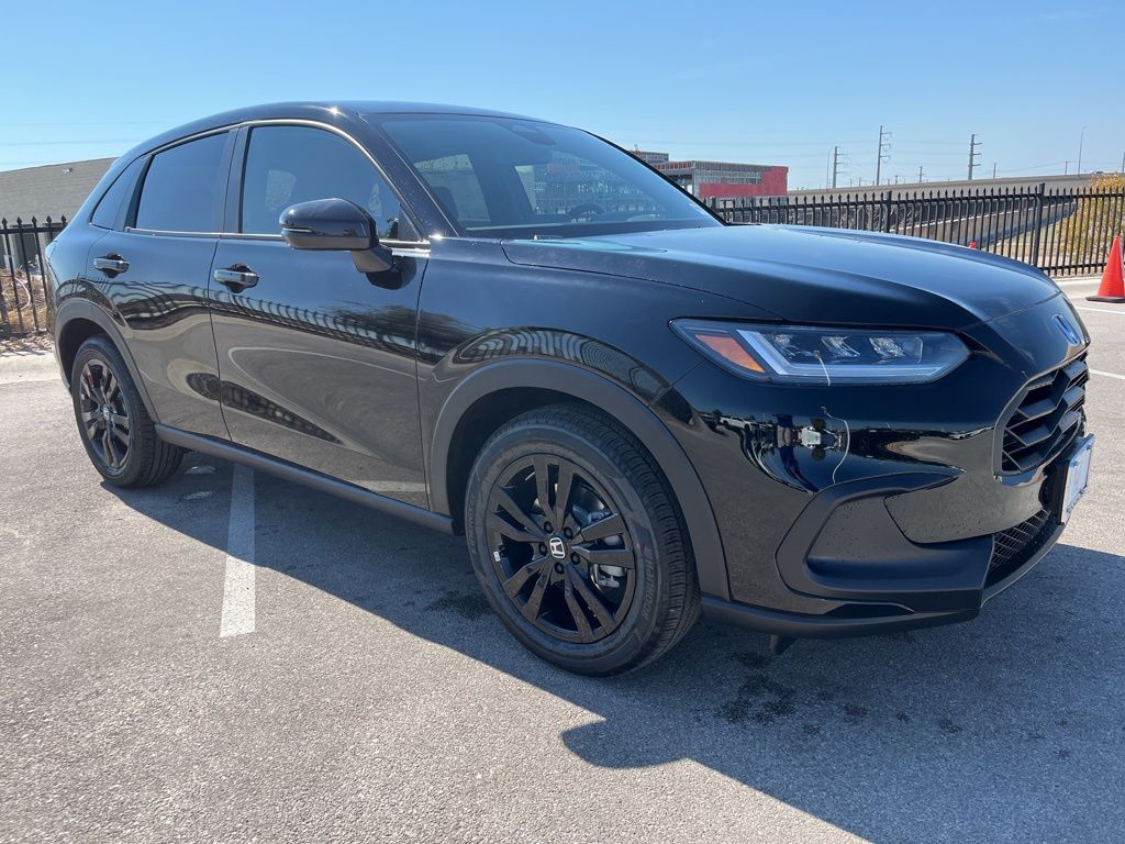 Thumbnail: 2026 Honda HR-V - 2