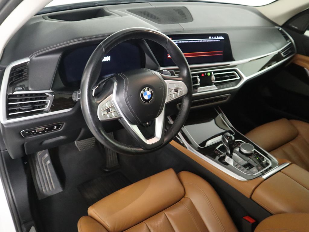 Thumbnail: 2021 BMW X7 - 9