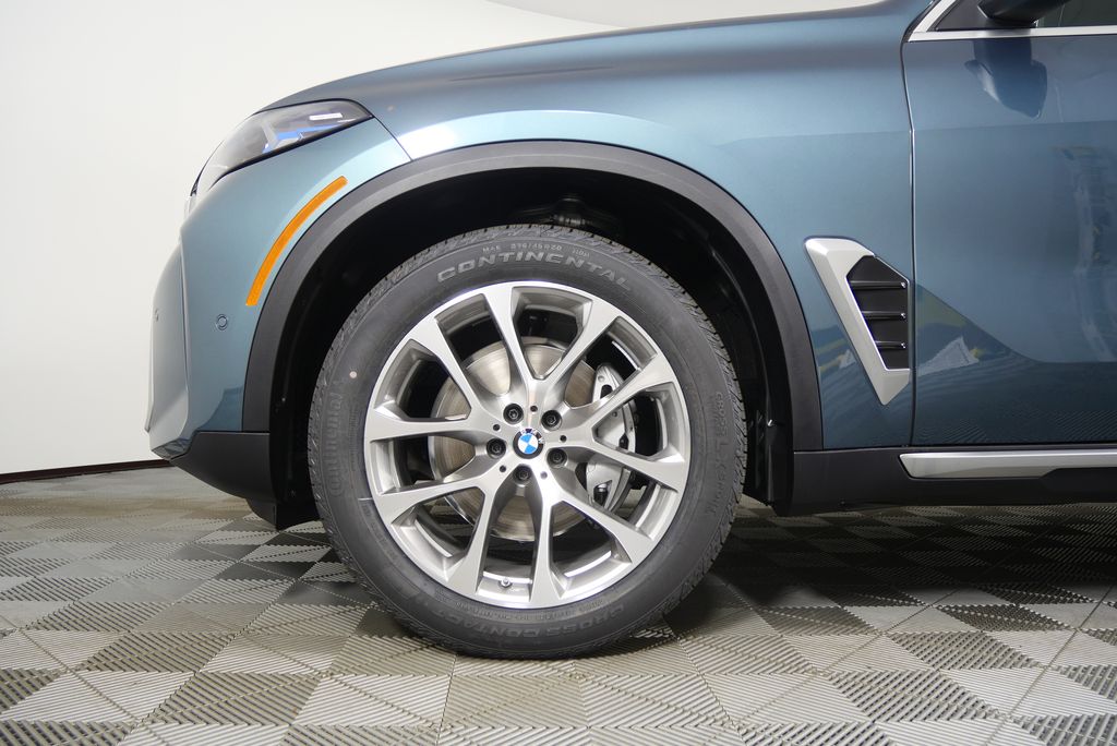 Thumbnail: 2026 BMW X5 - 7