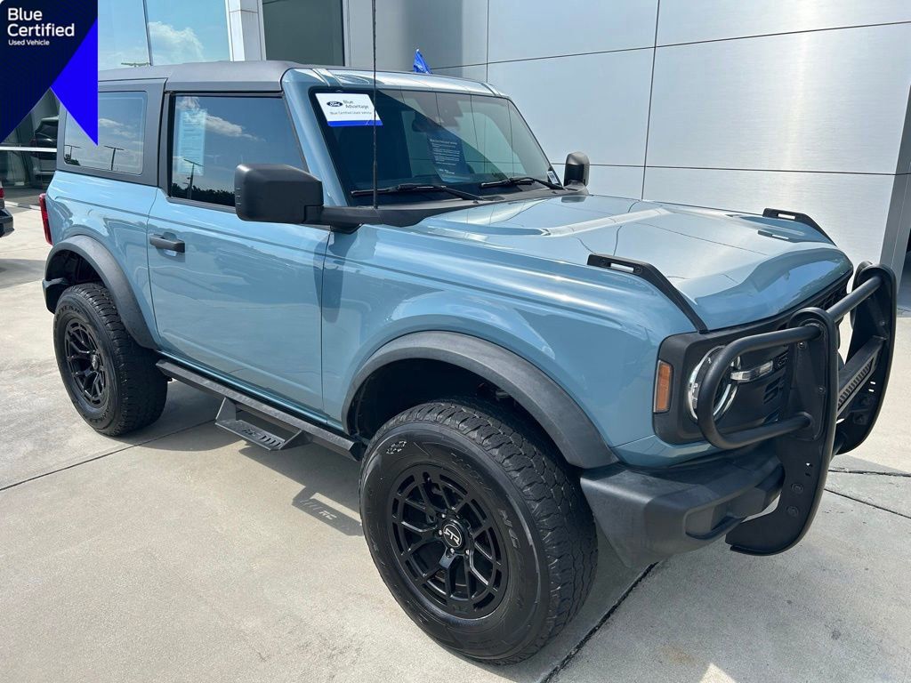 2023 Ford Bronco Base