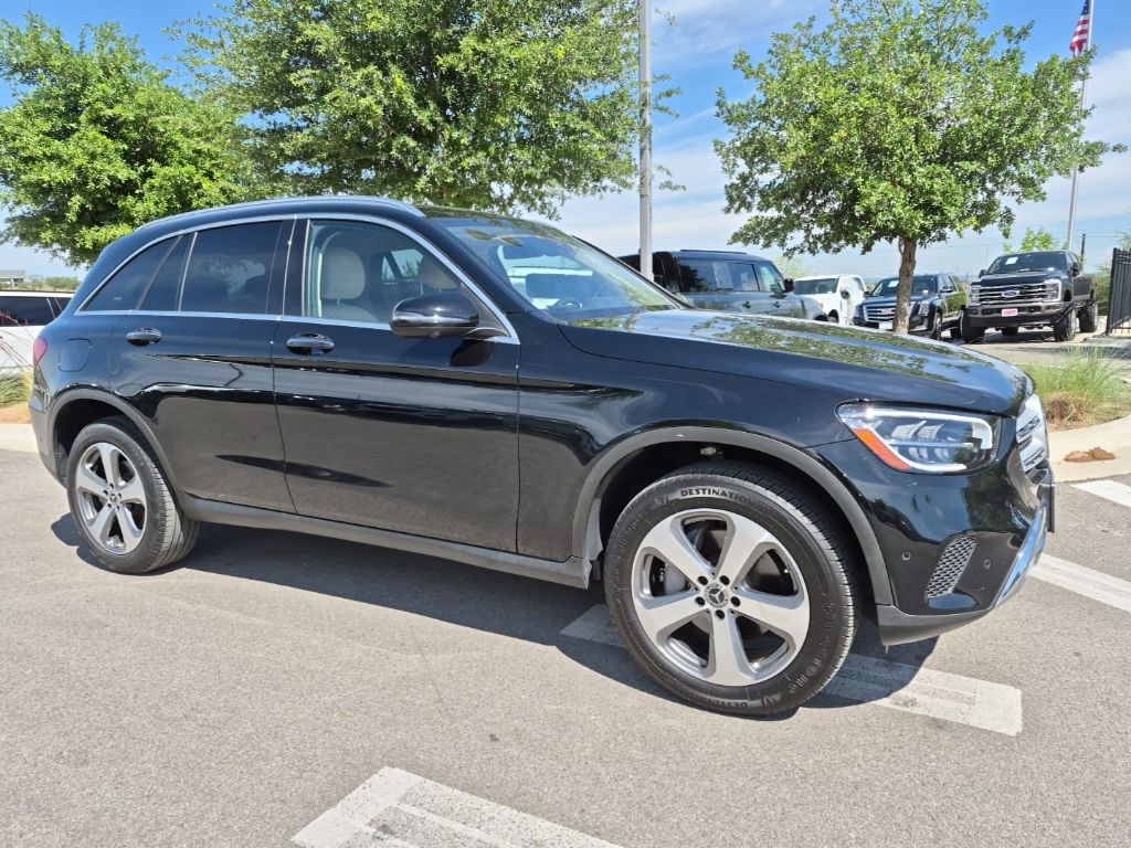 Used Car 2022 Mercedes-benz Glc  Glc 300 For Sale Under $35,000 In Austin, Texas