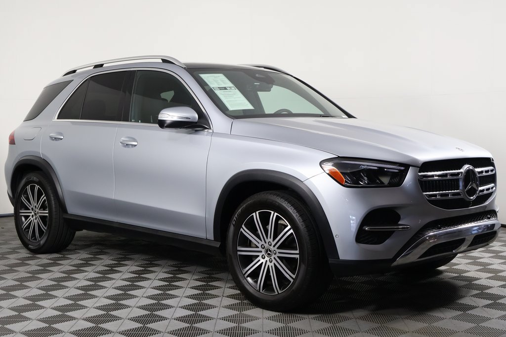 Thumbnail: 2025 Mercedes-Benz GLE - 3