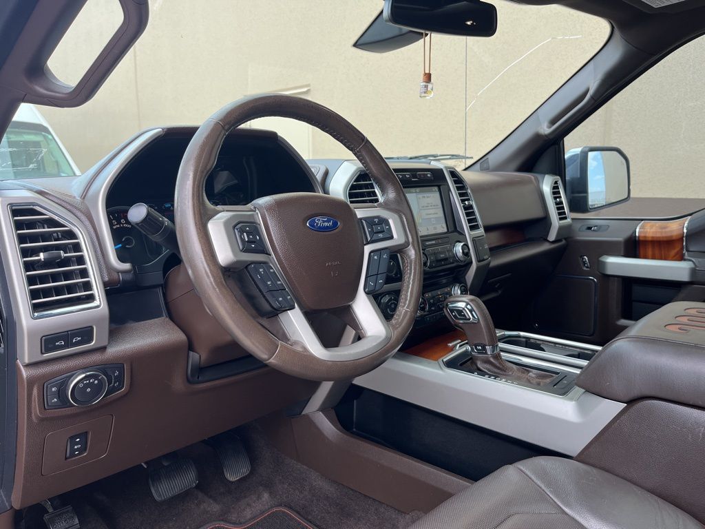 2016 Ford F-150 King Ranch 28