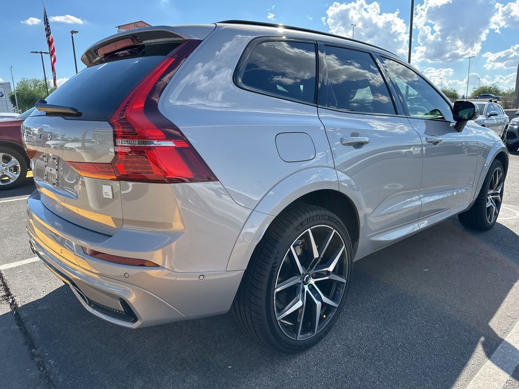 Thumbnail: 2024 Volvo XC60 - 4