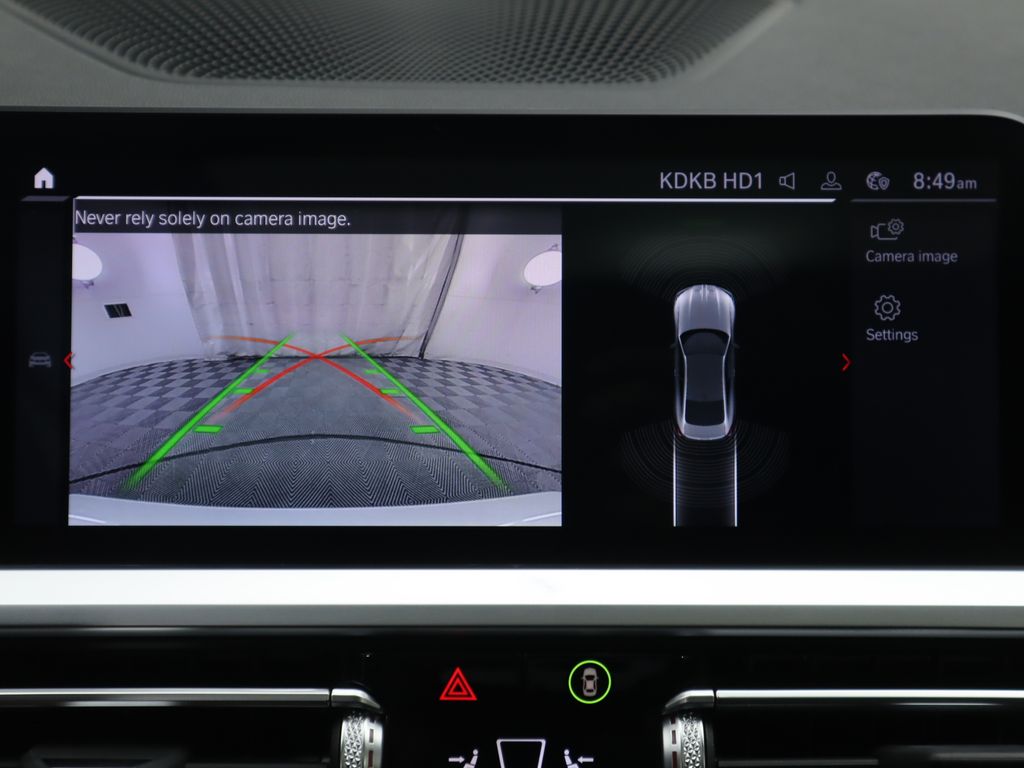 Thumbnail: 2023 BMW M4 - 16