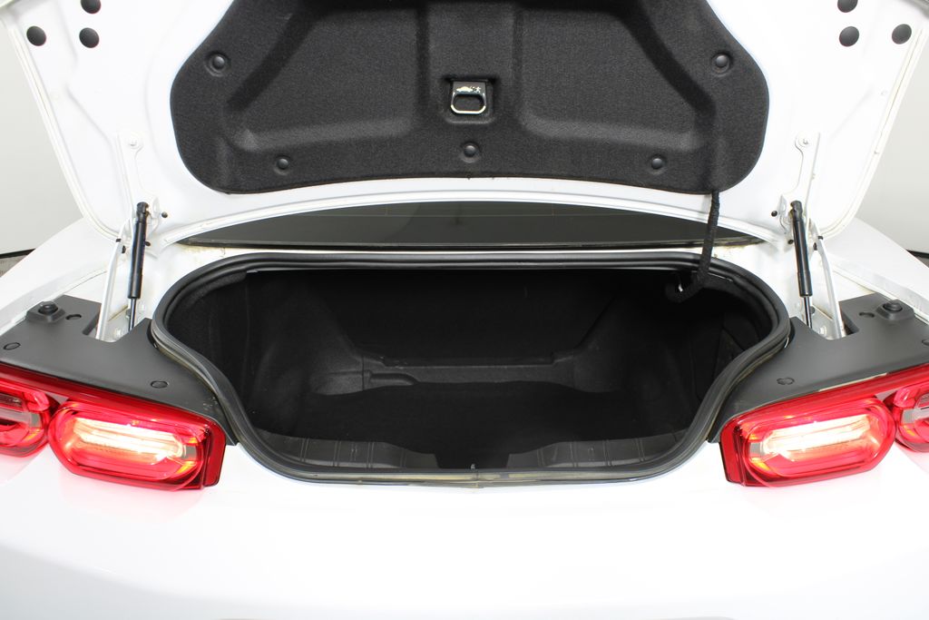 Used 2020 Chevrolet Camaro for sale in 