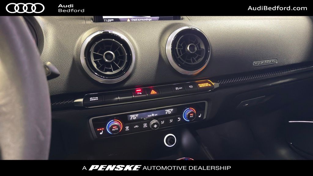 Thumbnail: 2018 Audi RS 3 - 18