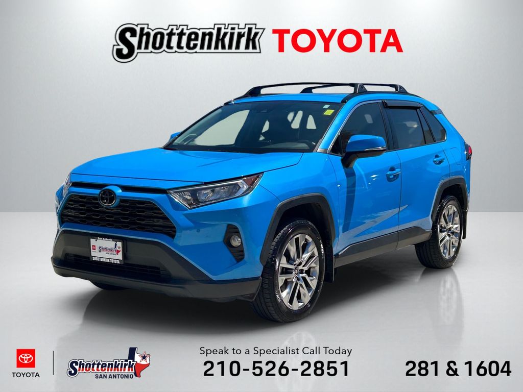 2021 Toyota RAV4 XLE Premium FWD's photo