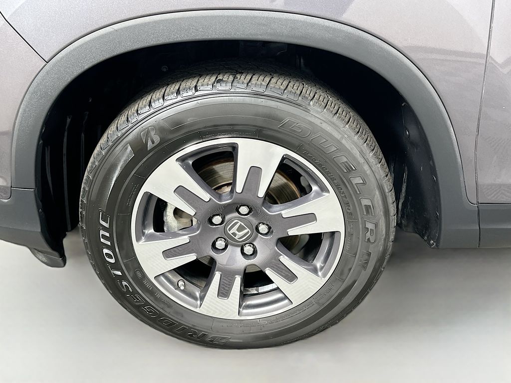 Thumbnail: 2019 Honda Ridgeline - 31