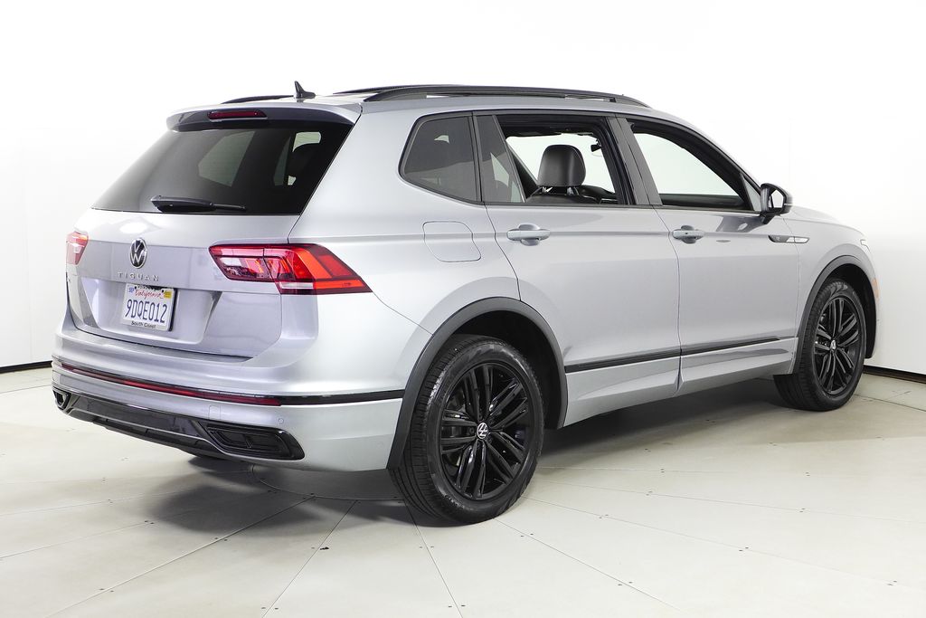 Thumbnail: 2022 Volkswagen Tiguan - 7