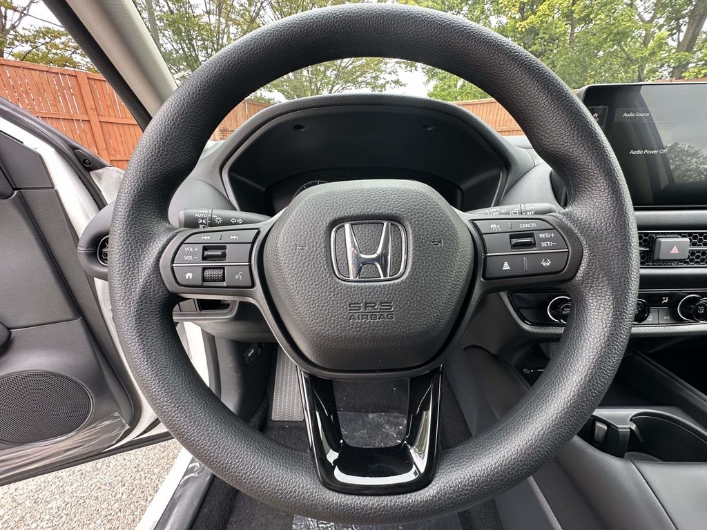 2026 Honda HR-V LX - Photo 10