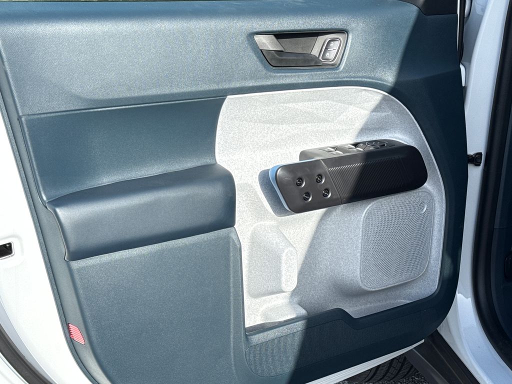 New 2026 White Ford XLT image 17