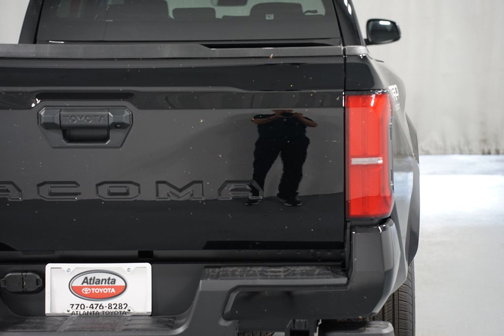 Thumbnail: 2025 Toyota Tacoma - 10