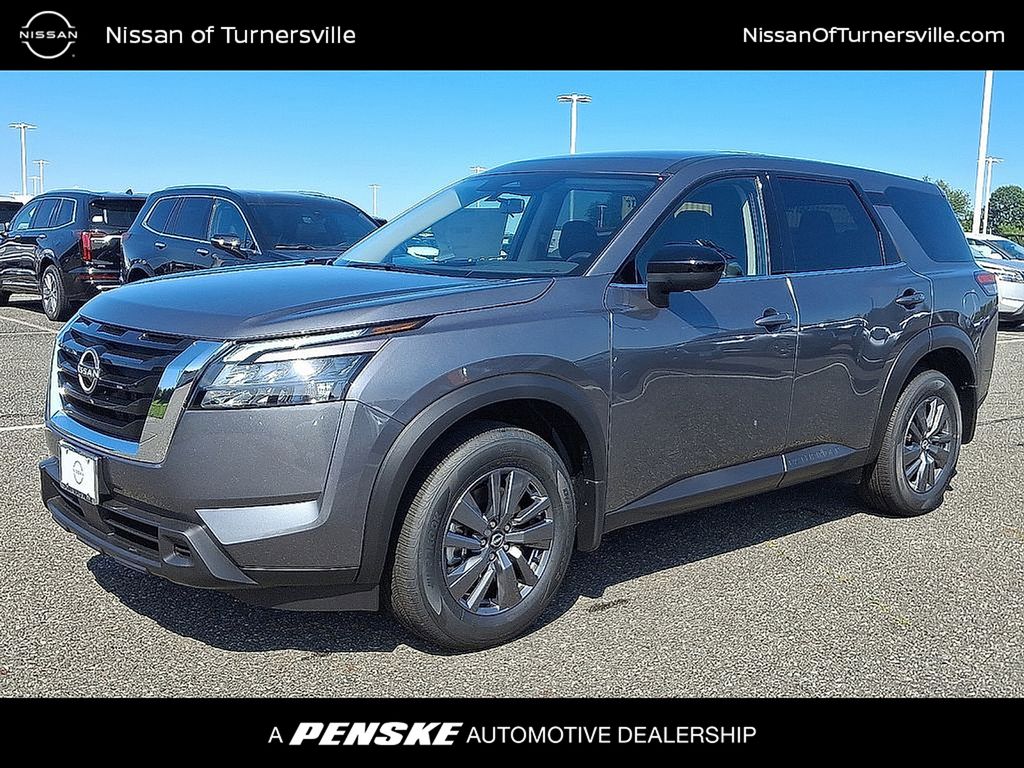 Thumbnail: 2025 Nissan Pathfinder - 1