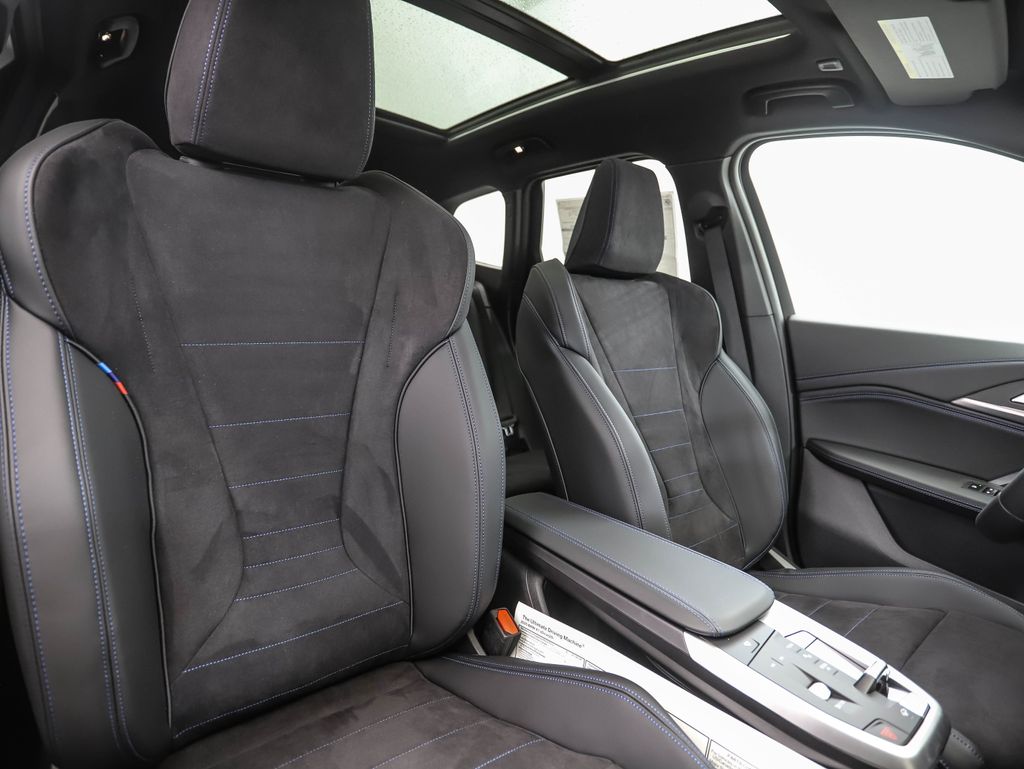 2025 BMW X1 xDrive28i 30