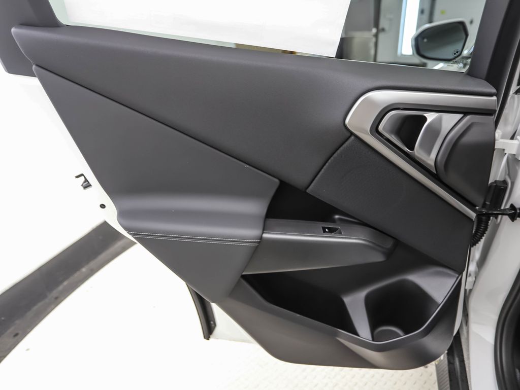 Thumbnail: 2026 BMW X3 - 21