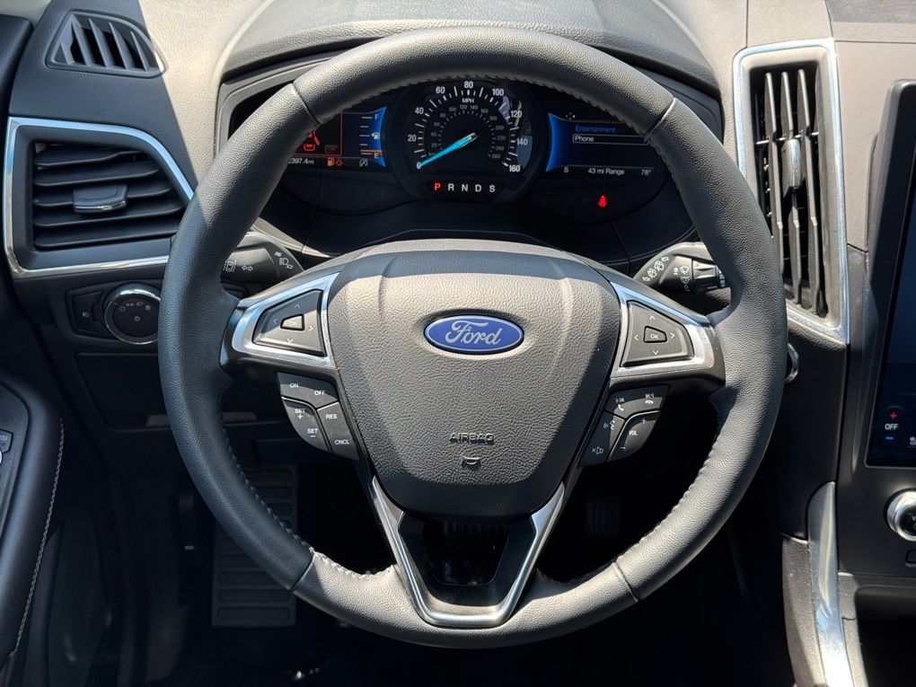 Used 2024 Ford Edge SUV