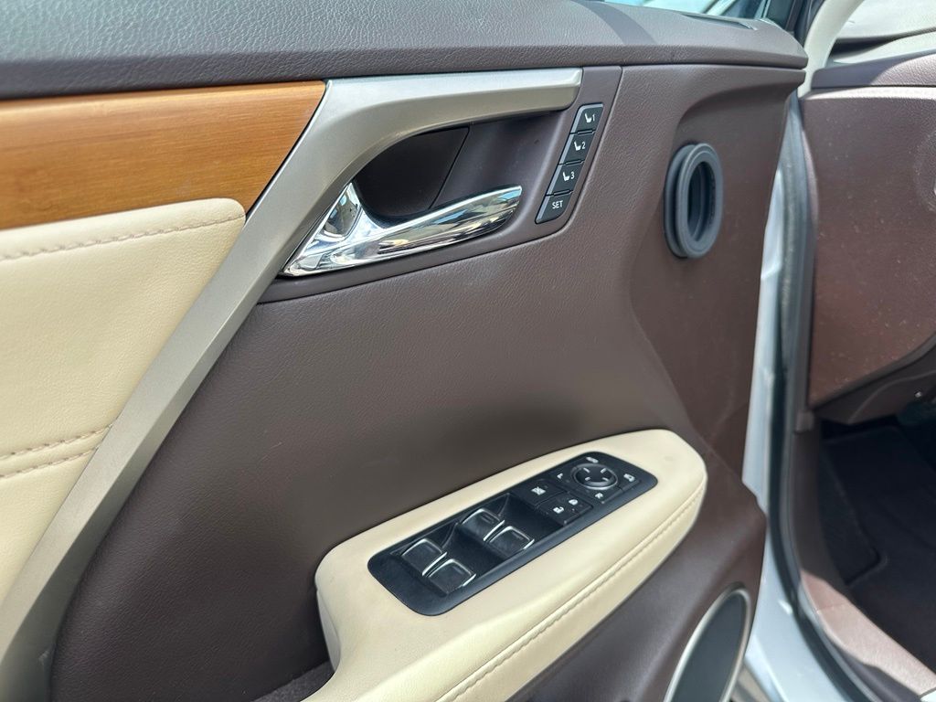 Thumbnail: 2017 Lexus RX - 11
