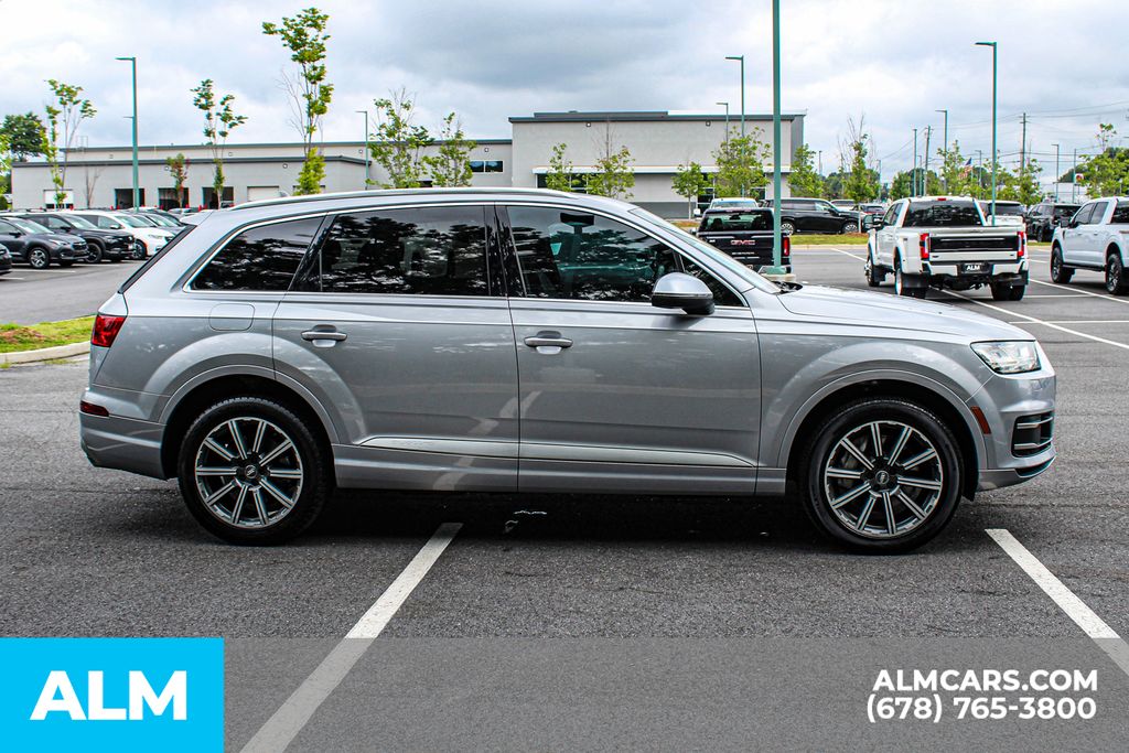 Used 2017 Silver Audi 3.0T Prestige image 9