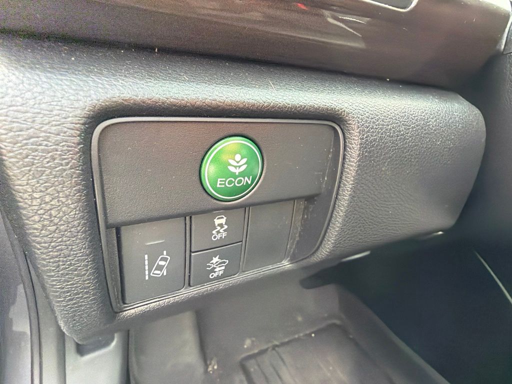 Used 2017 Gray Honda EX-L image 18
