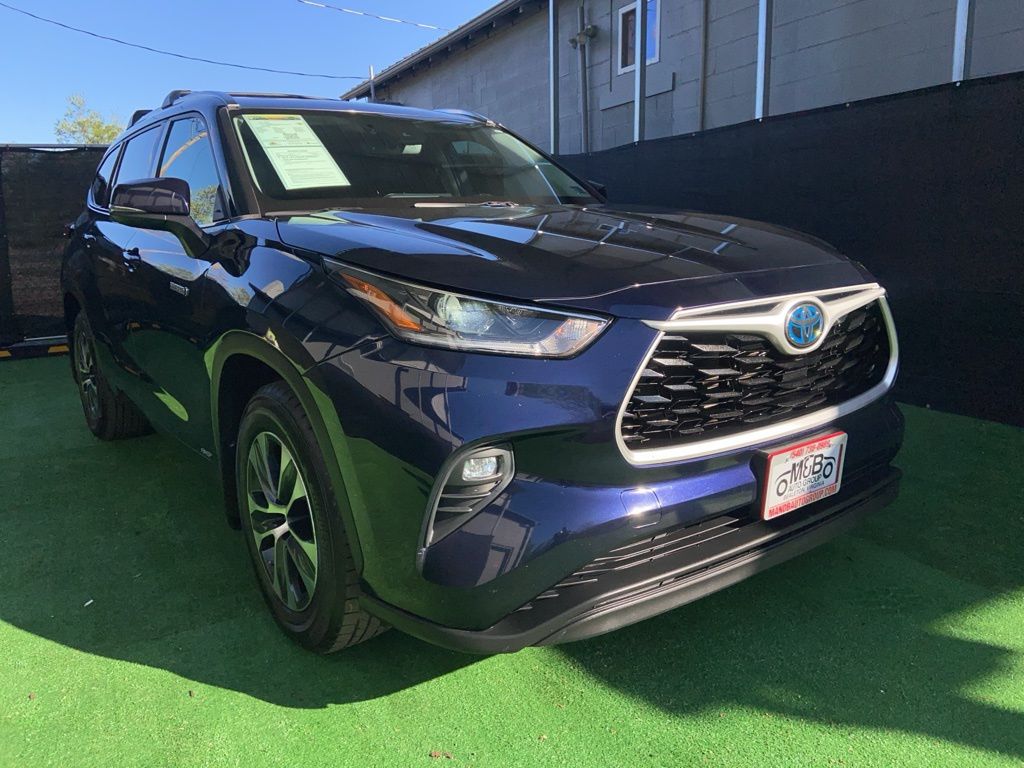 Blueprint 2021 Toyota Highlander Hybrid XLE AWD SUV / Crossover All-Wheel Drive Continuously Variable Transmission