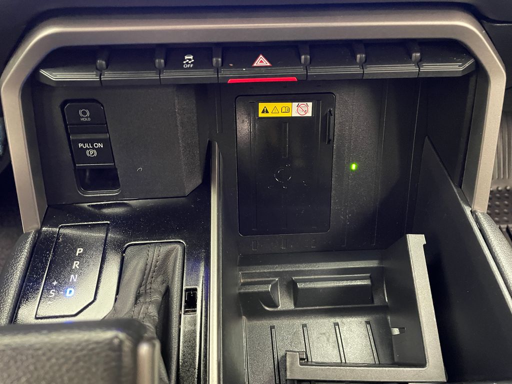 Thumbnail: 2022 Toyota Tundra - 30