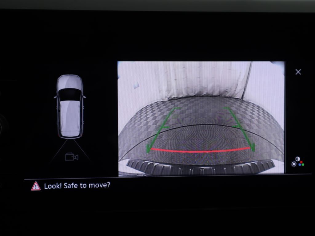 Thumbnail: 2026 Volkswagen Taos - 15