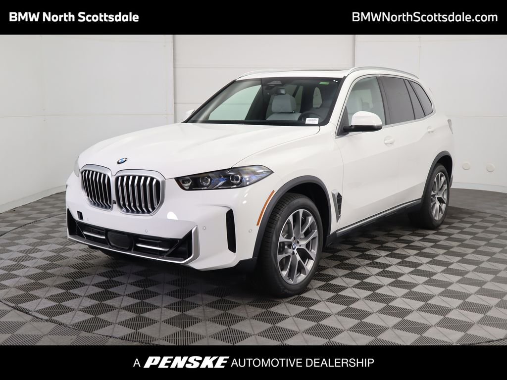 2026 BMW X5 xDrive40i Hero Image
