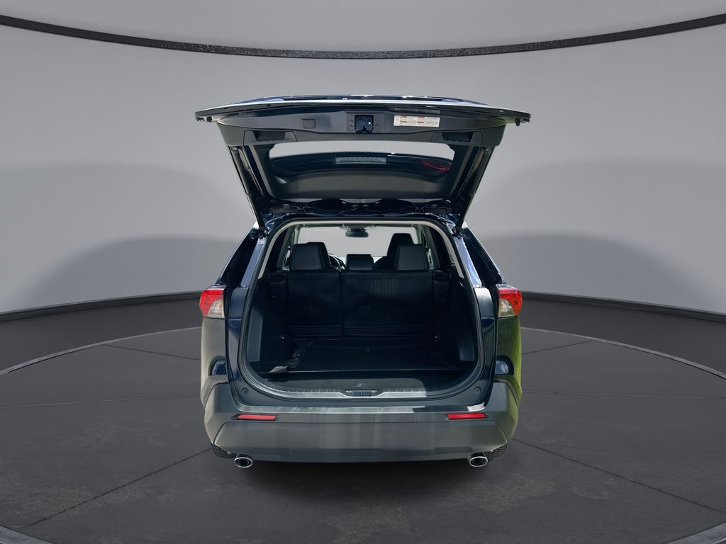 Thumbnail: 2023 Toyota RAV4 - 32