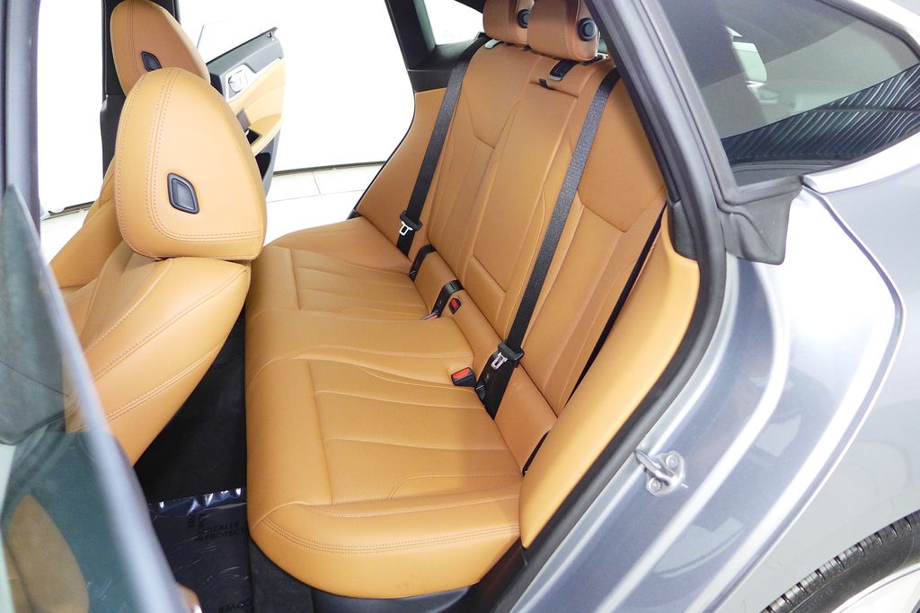 Thumbnail: 2023 BMW i4 - 21