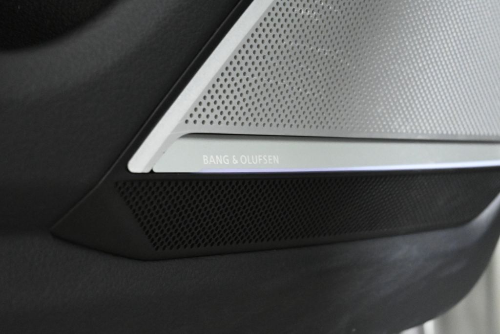 Thumbnail: 2022 Audi A6 - 31