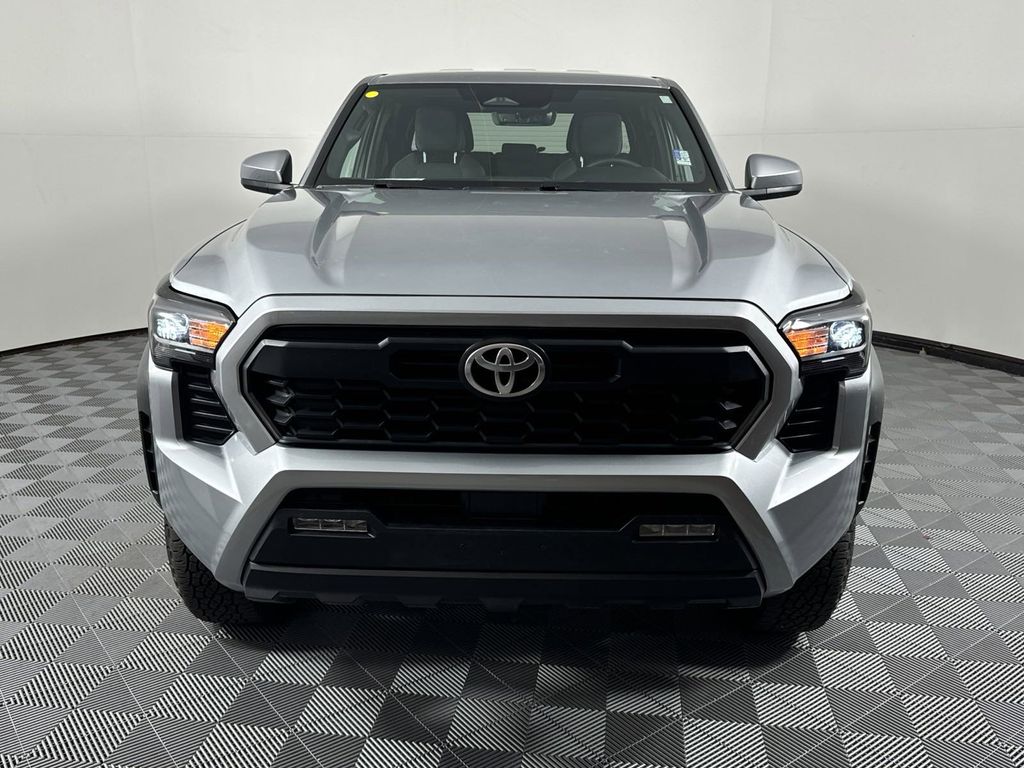 2024 Toyota Tacoma TRD Off-Road 2