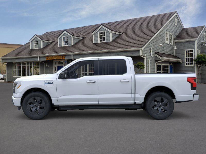 New 2025 White Ford Flash image 3