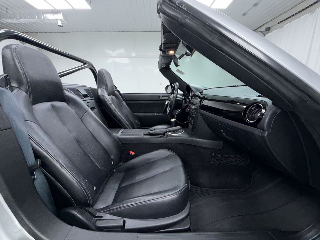 Used 2006 Mazda Miata Convertible