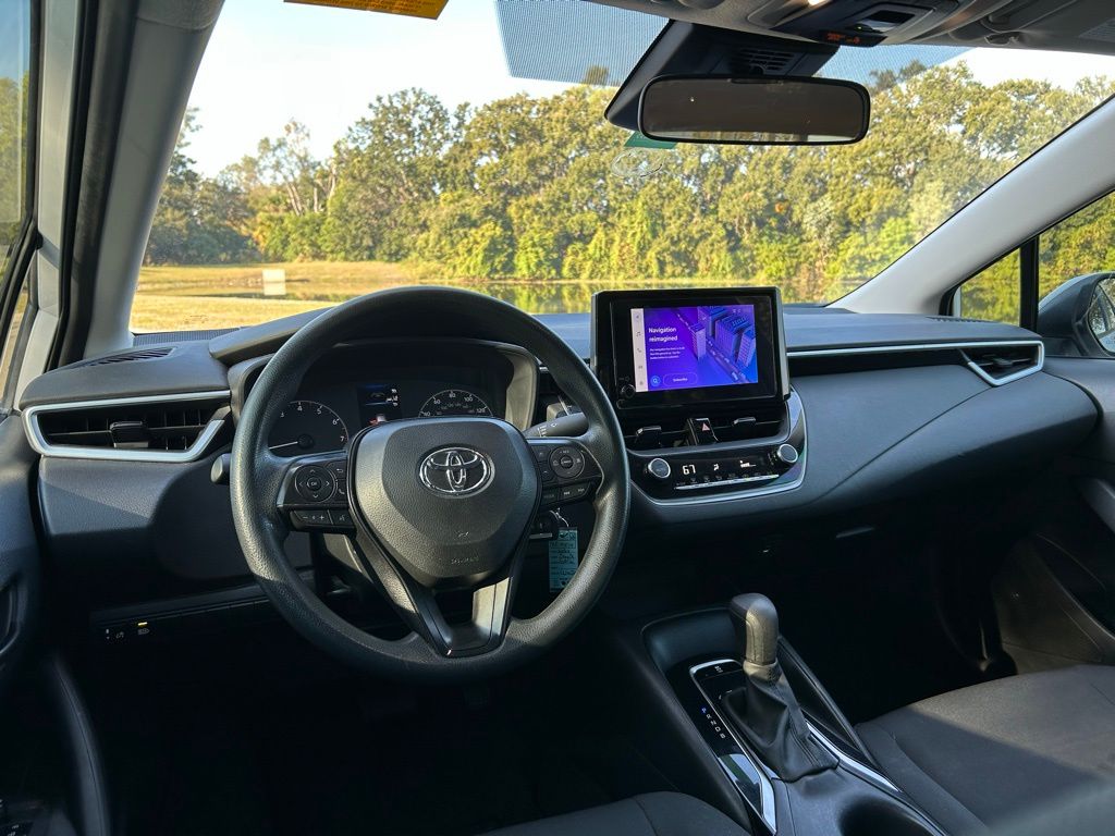 Thumbnail: 2024 Toyota Corolla - 12