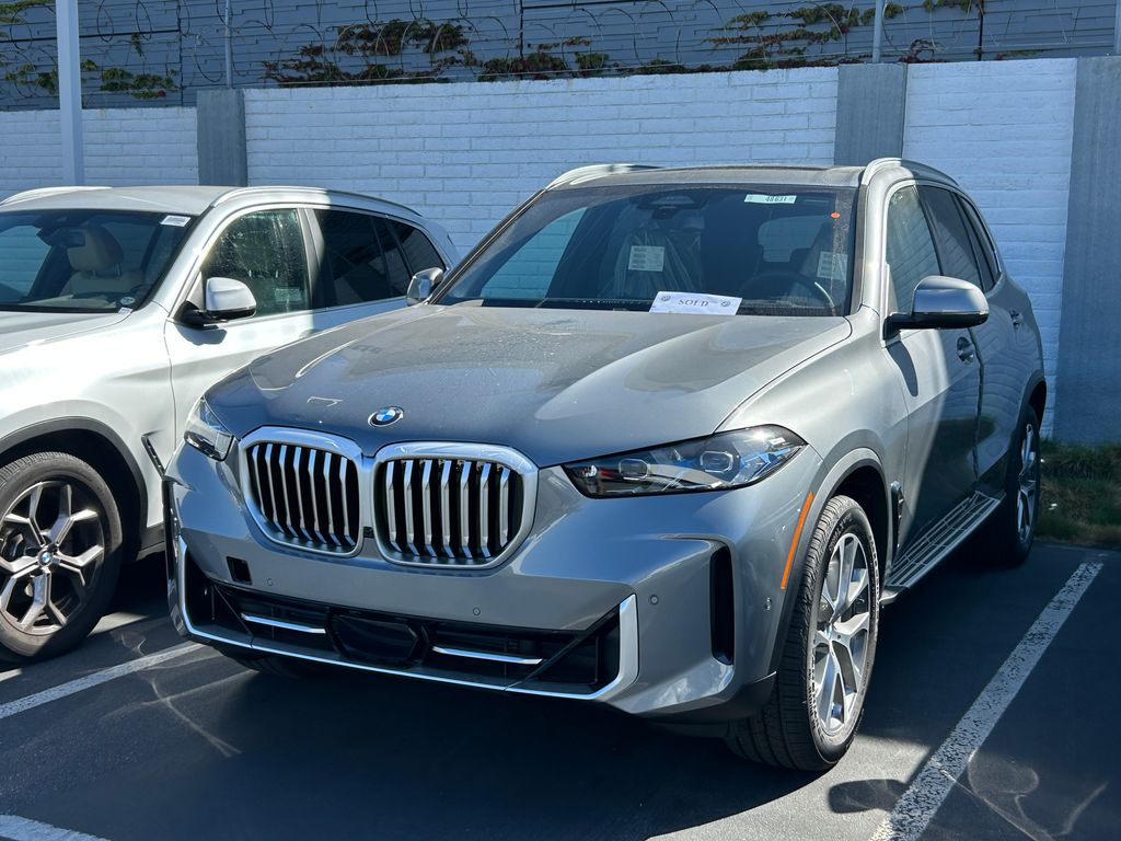 Thumbnail: 2026 BMW X5 - 2