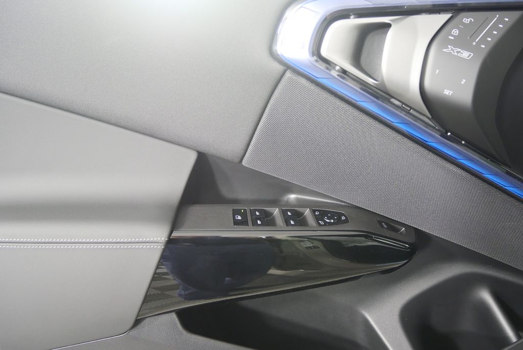 Thumbnail: 2026 BMW X3 - 8