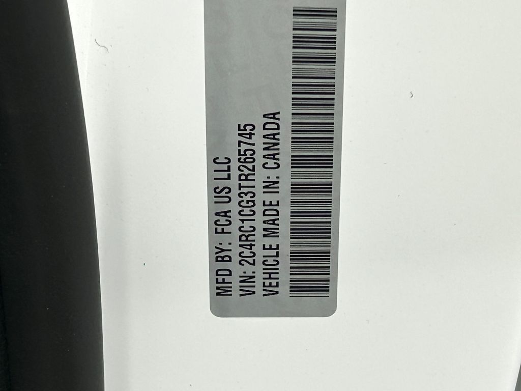 New 2026 Bright White Clearcoat Chrysler LX image 41