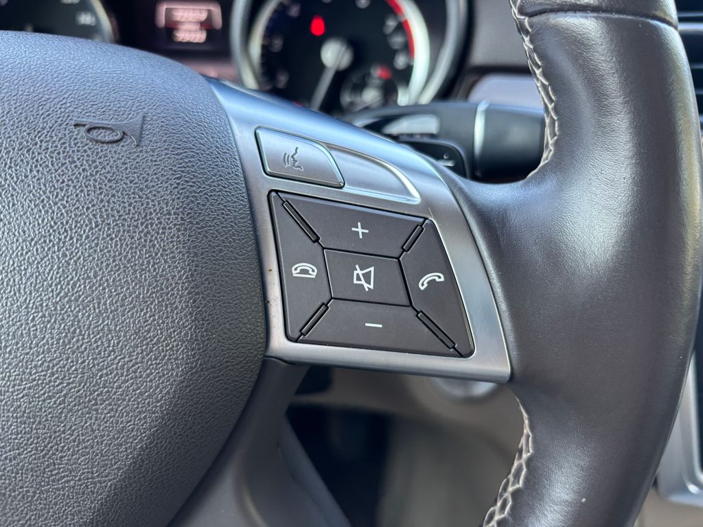 Thumbnail: 2014 Mercedes-Benz M-Class - 11