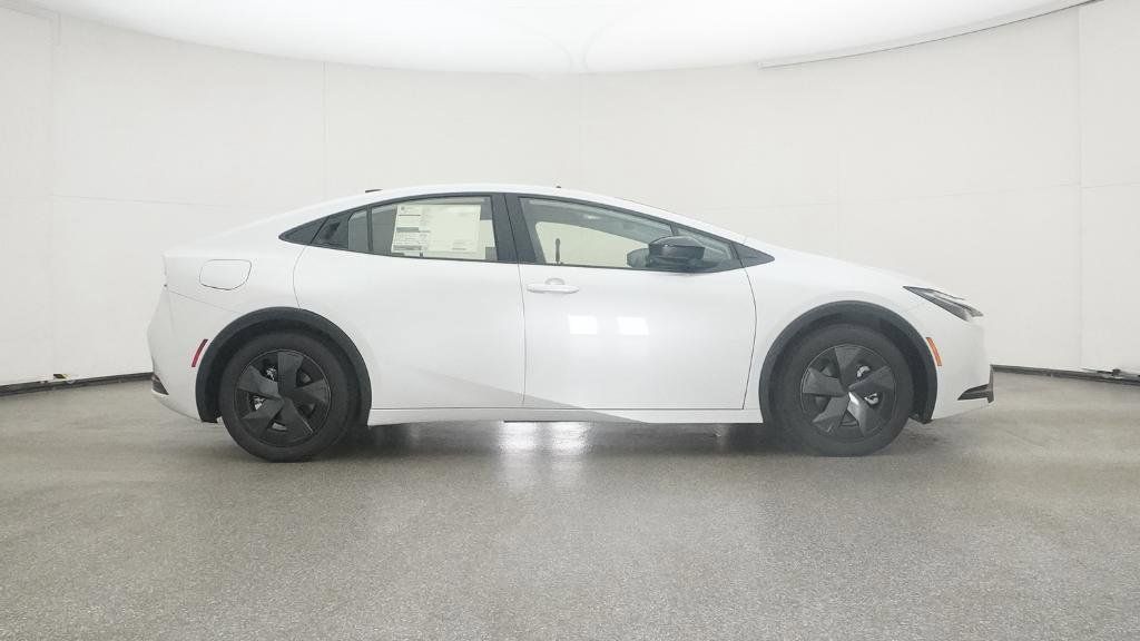 Thumbnail: 2026 Toyota Prius - 6