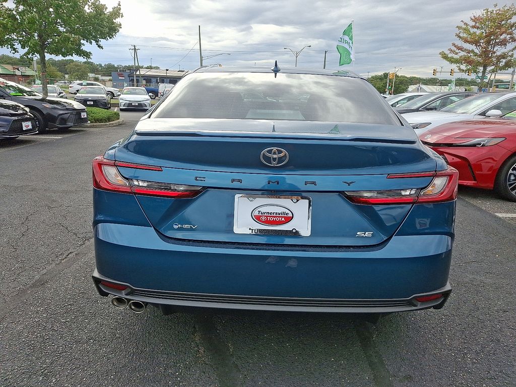 Thumbnail: 2025 Toyota Camry - 5